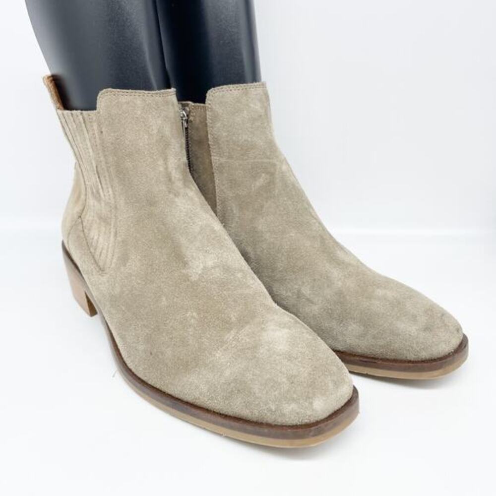 Aquatalia Women's Carmie Boots Light Taupe Cow Suede Size 12 M